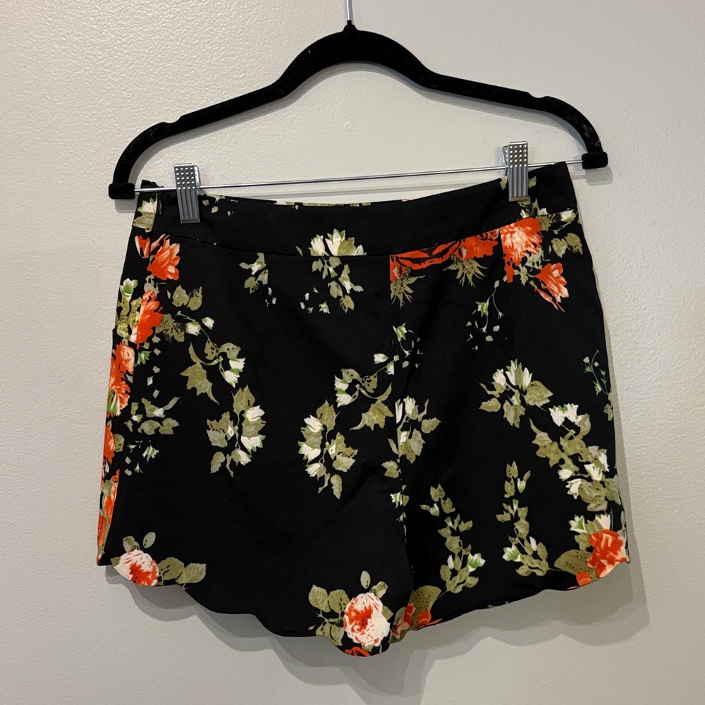 Alythea Black Floral Print Shorts